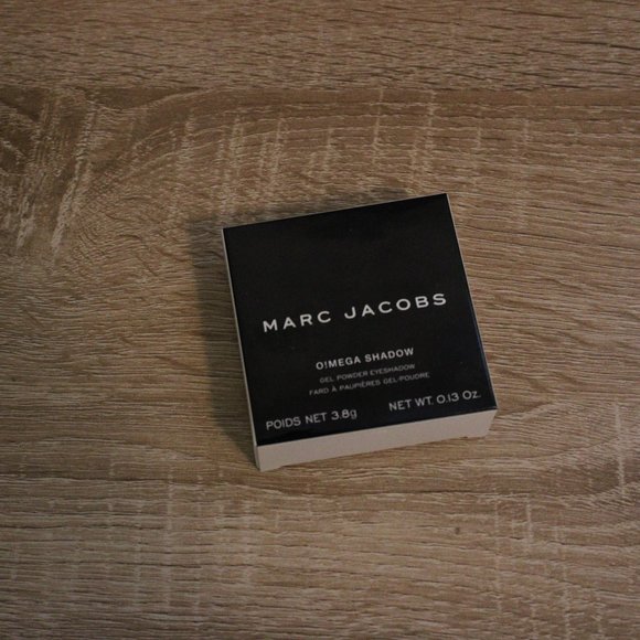 🎉💕Rare! Marc Jacob’s Daddi-io! Omega Eyeshadow - Picture 2 of 3